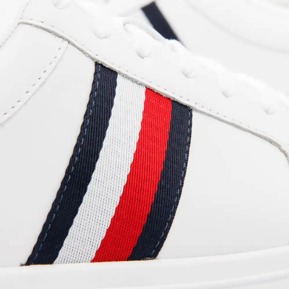 Essentiel Tommy Jeans - 7 Essentiel Tommy Jeans - 7