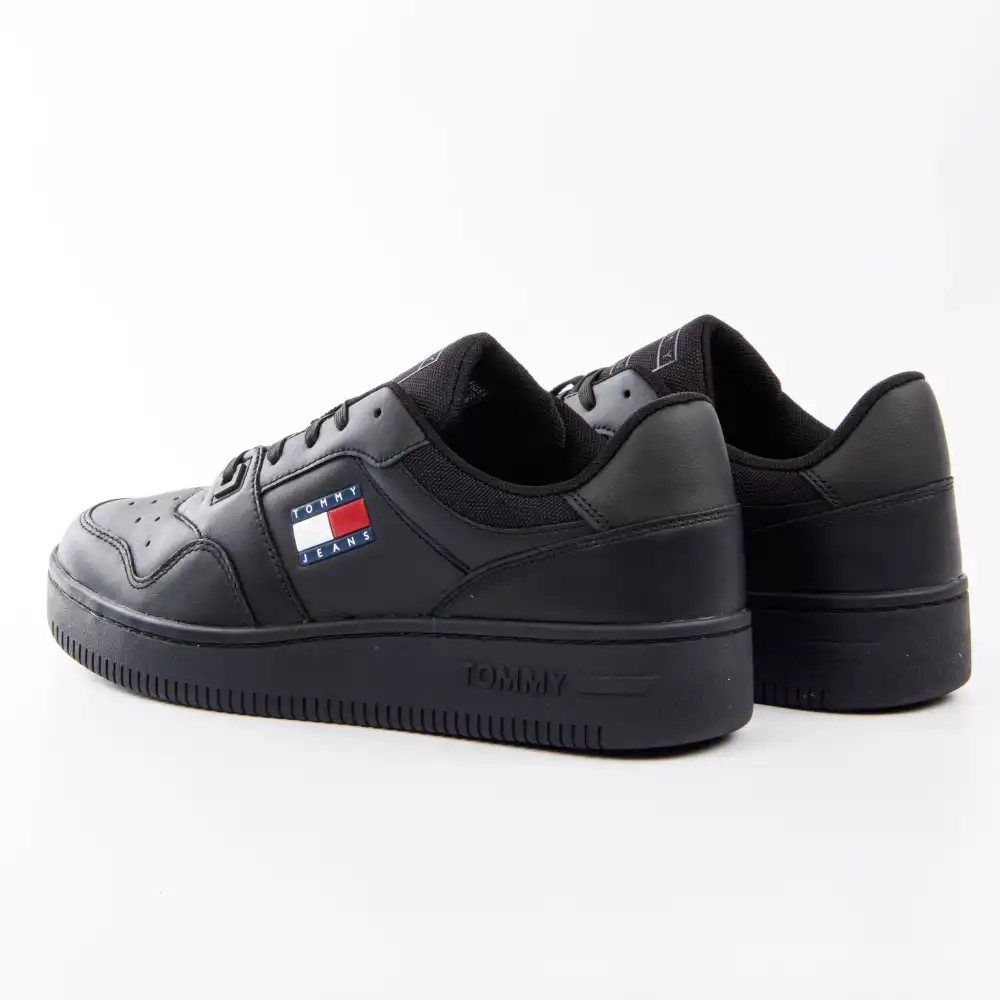 Esssential Tommy Jeans - 6 Esssential Tommy Jeans - 6