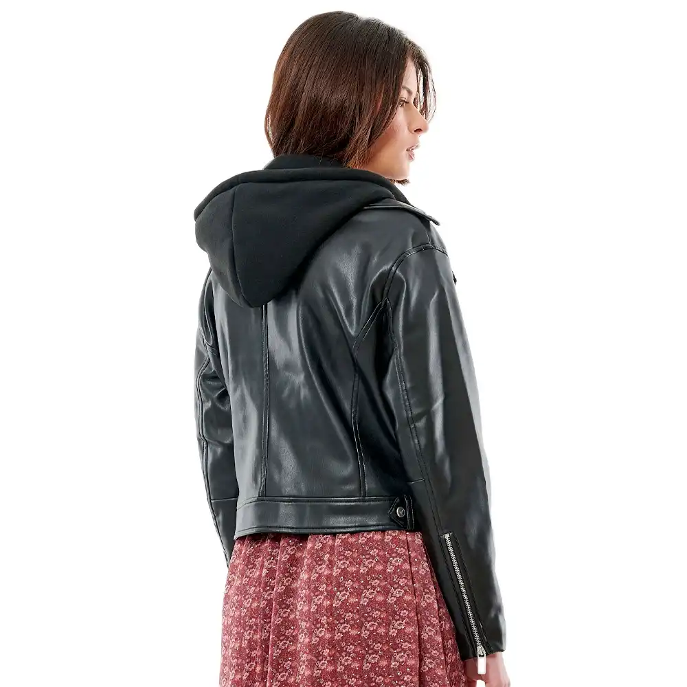 pool Kaporal - 7 pool Kaporal - 7