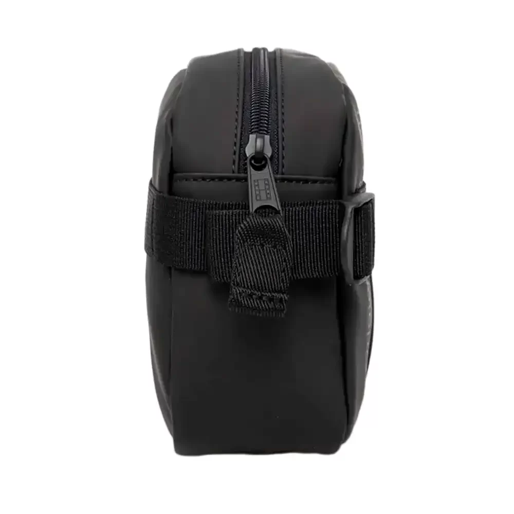 Essential Tommy Jeans - 5 Essential Tommy Jeans - 5