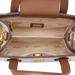 Silvana Guess - 4 Silvana Guess - 4