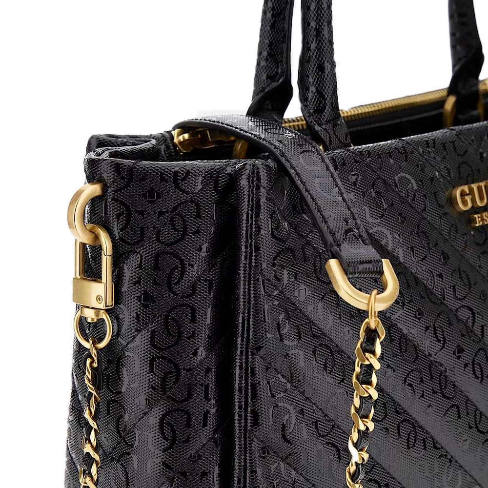 jania Guess - 3 jania Guess - 3