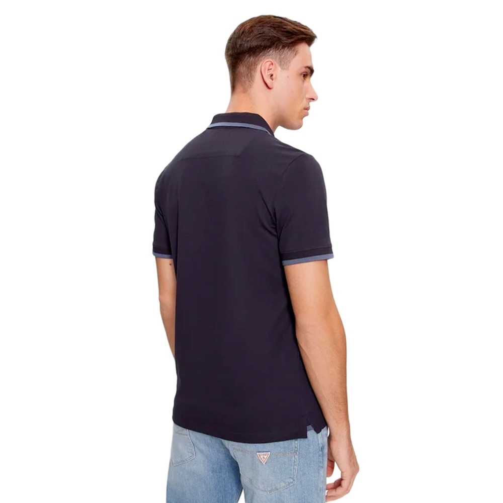 triangle G Guess - 4 triangle G Guess - 4