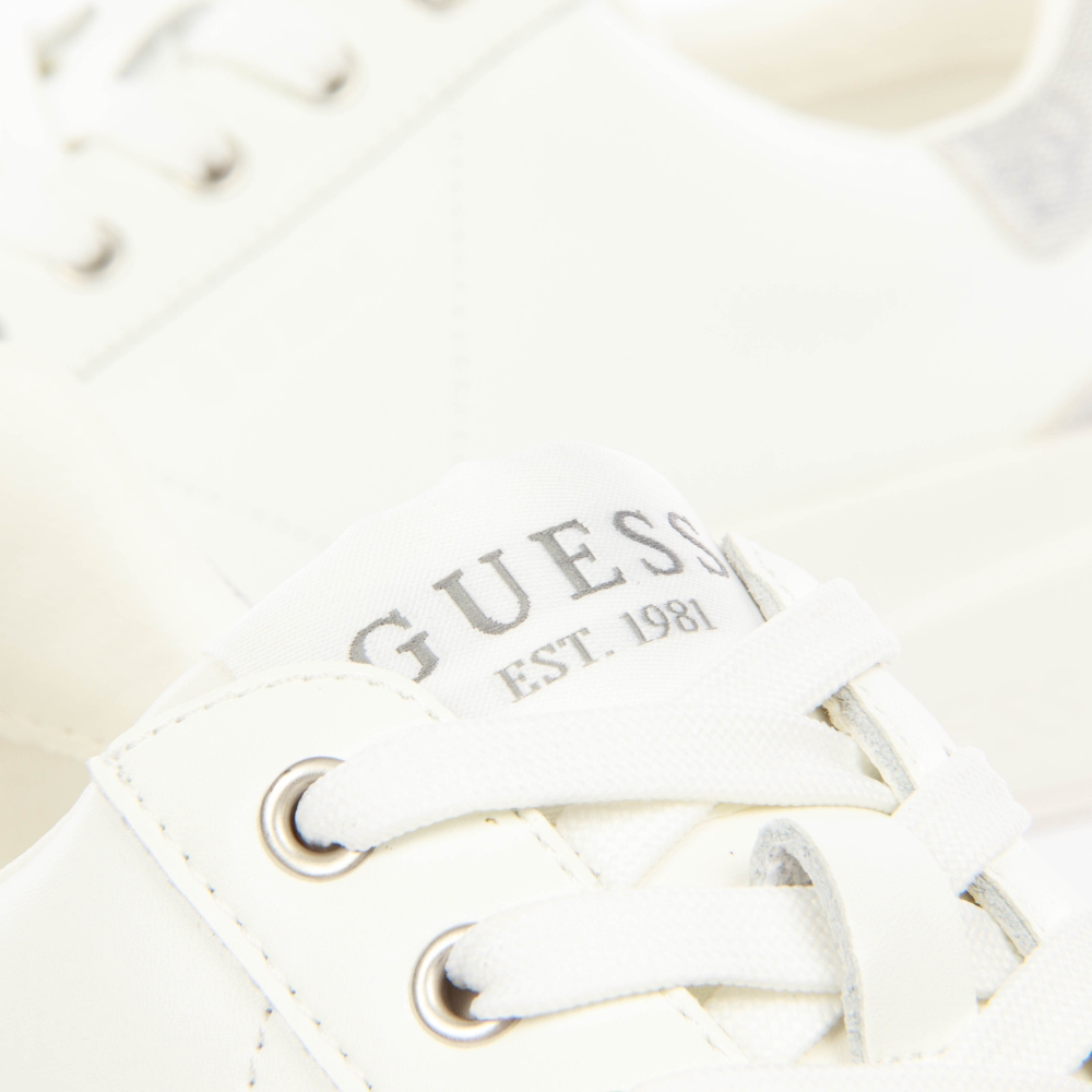 elba Guess - 7 elba Guess - 7