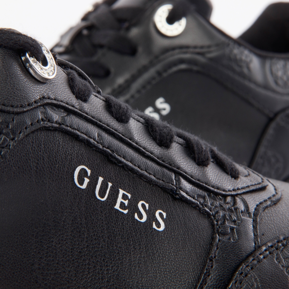 Platform Guess - 8 Platform Guess - 8