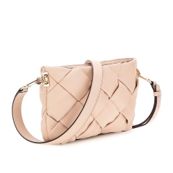 zaina Guess - 4 zaina Guess - 4