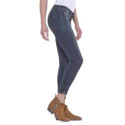 Betty Le Temps Des Cerises - 2