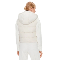 essentials Guess - 5 essentials Guess - 5