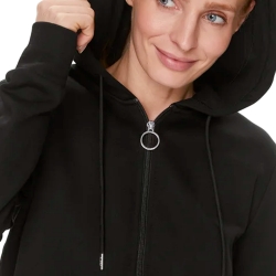 Giulia Guess - 2 Giulia Guess - 2