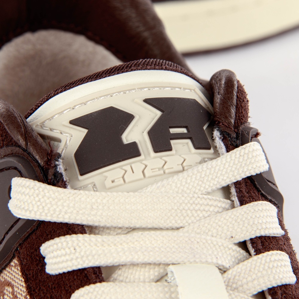 sava low Guess - 7 sava low Guess - 7