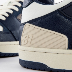 sava low Guess - 8 sava low Guess - 8