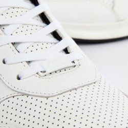 Basket basse homme Lacoste Authentic Blanc - ZESHOES