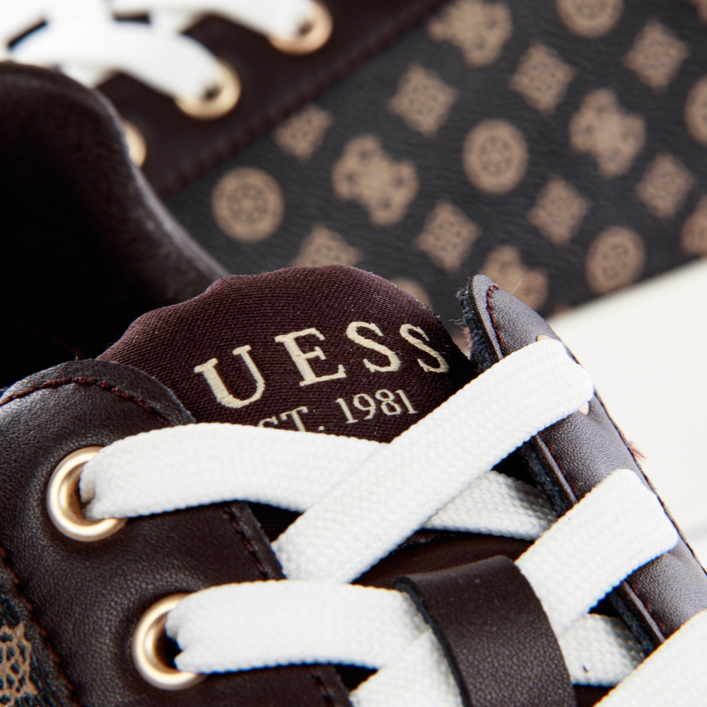 Elba Guess - 7 Elba Guess - 7