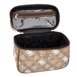 eliette Guess - 2 eliette Guess - 2