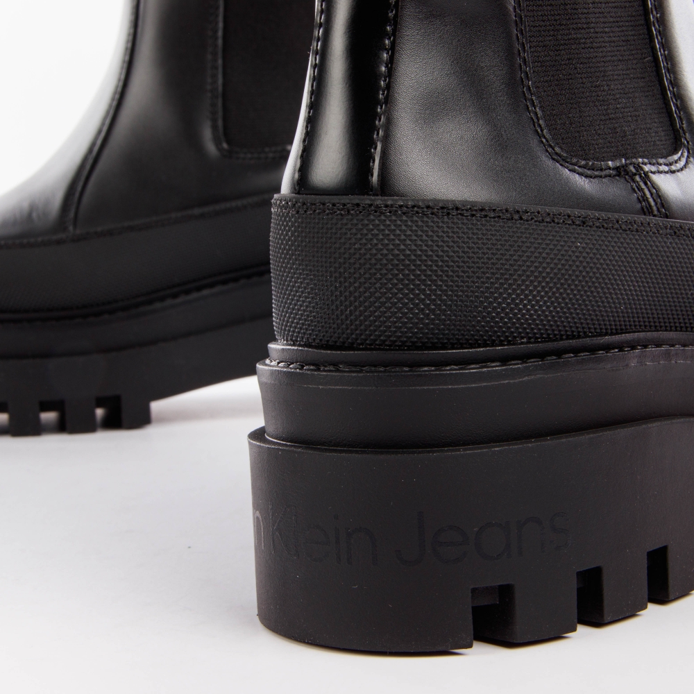 PARTNER: CREATION ref YW0YW01111-0GT Calvin Klein - 9