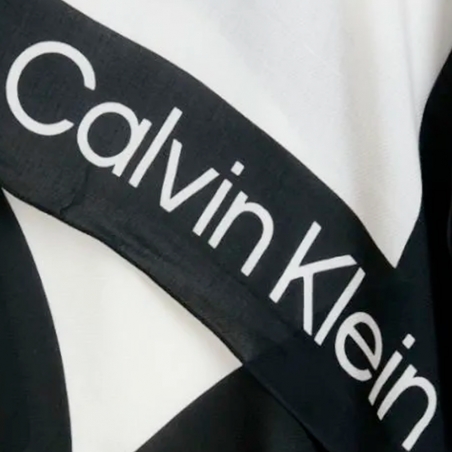 Echarpe femme Calvin Klein Noir Block 