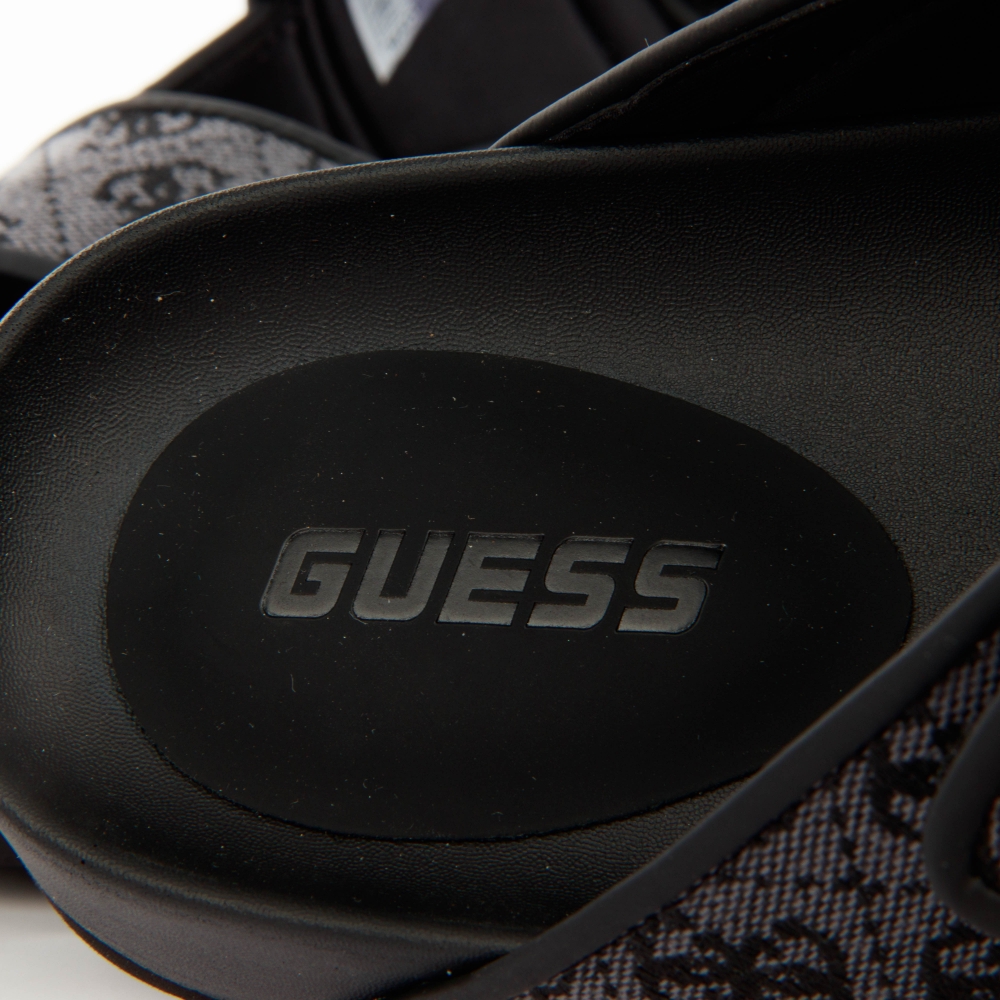igea Guess - 7 igea Guess - 7