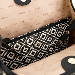 Vikky Guess - 2 Vikky Guess - 2