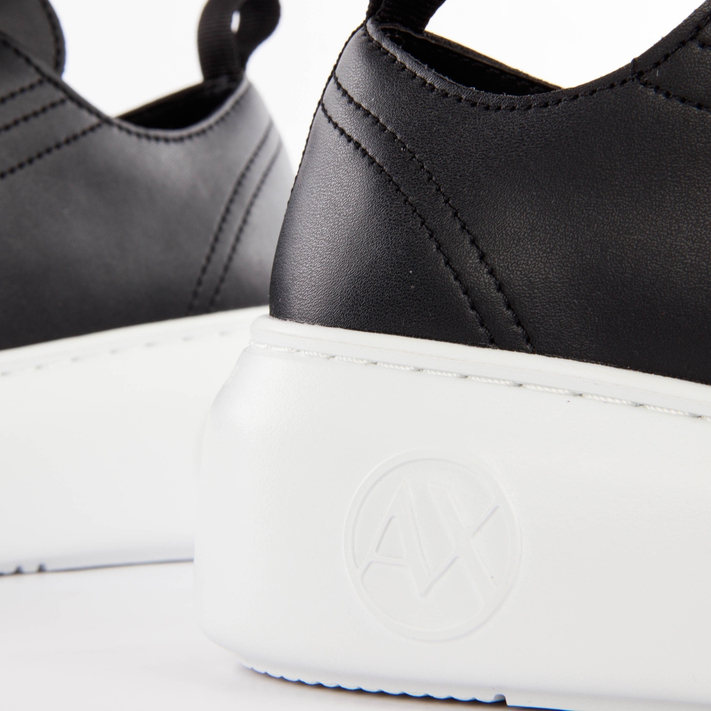 Eagle Armani Exchange - 8