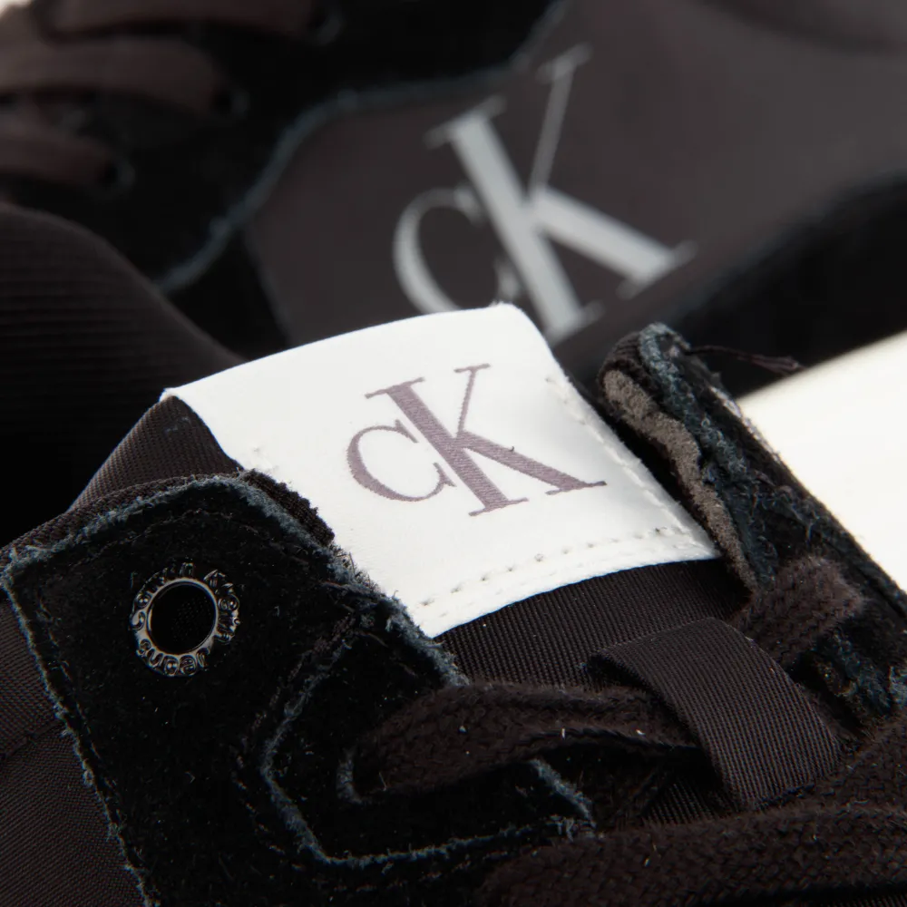 PARTNER: CREATION ref YM0YM01100-0GM