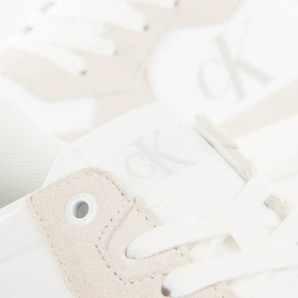 PARTNER: CREATION ref YM0YM0110001-01U