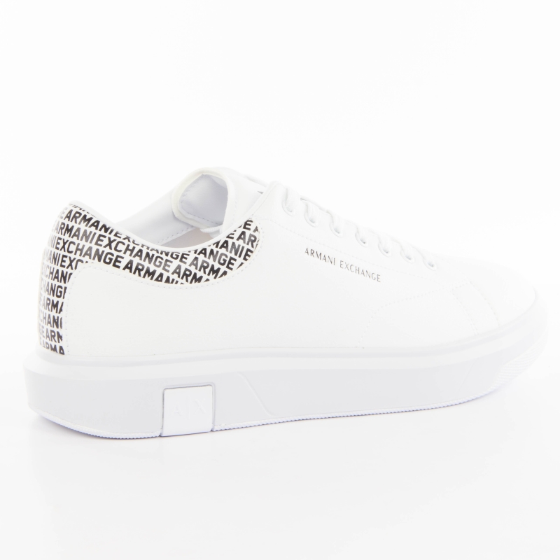 PARTNER: CREATION ref XUX123XV761-K488