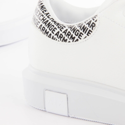 PARTNER: CREATION ref XUX123XV761-K488