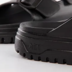 PARTNER: CREATION ref XDP043XV821-00002