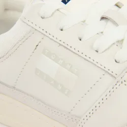 PARTNER: CREATION ref EM0EM01444-TCR