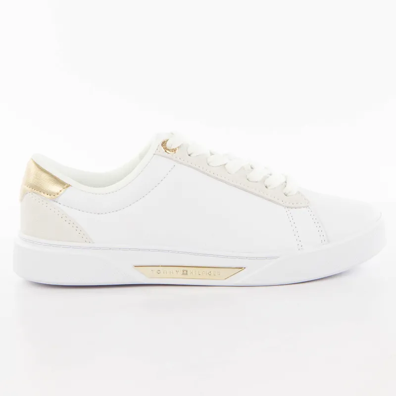 PARTNER: CREATION ref FW0FW08382-W8A