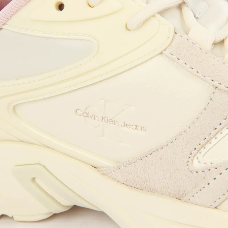 PARTNER: CREATION ref YW0YW01566-02Y