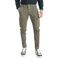 PARTNER: CREATION ref PHKOGE000WPIG-9009