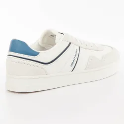 PARTNER: CREATION ref EM0EM01524-M8D