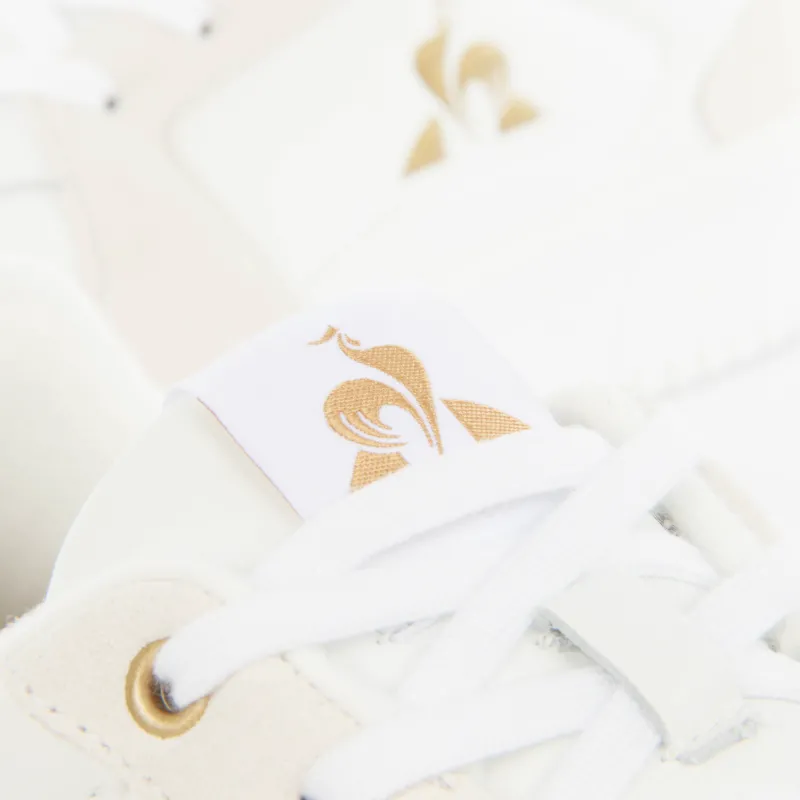 PARTNER: CREATION ref 2422894 PARTNER: CREATION ref 2422894