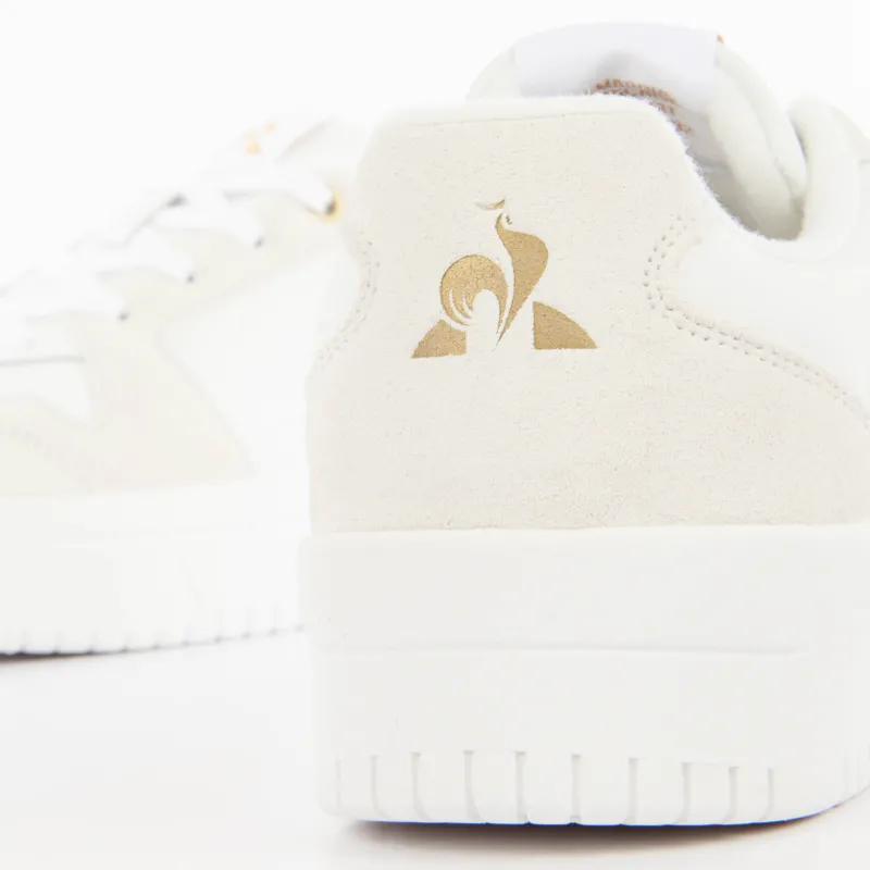 PARTNER: CREATION ref 2422894 PARTNER: CREATION ref 2422894