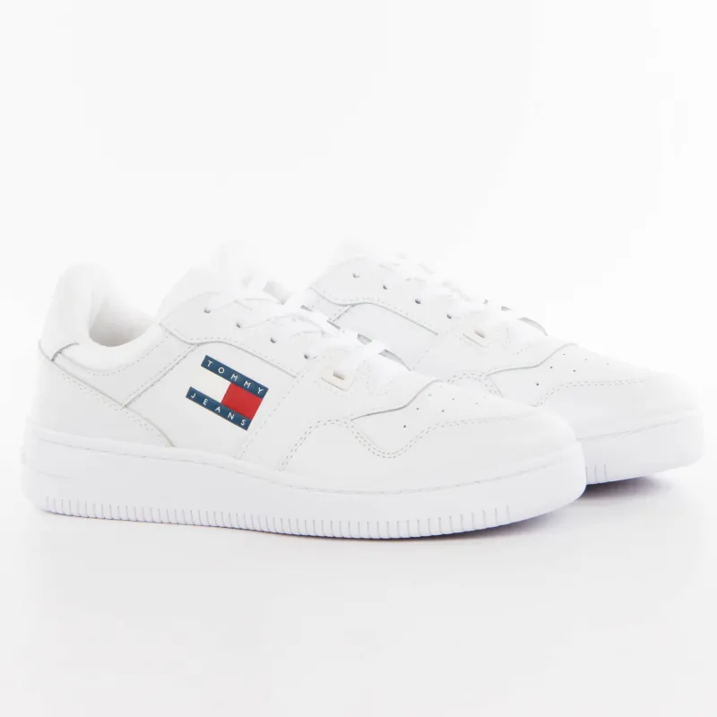 PARTNER: CREATION ref EN0EN02505-W1A