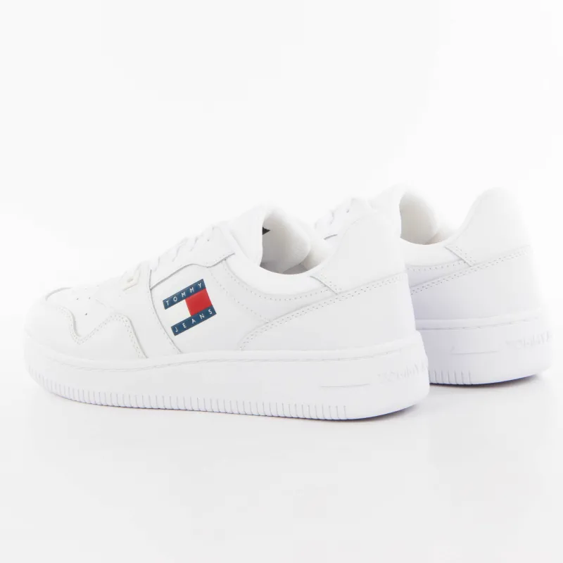 PARTNER: CREATION ref EN0EN02505-W1A