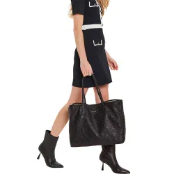 PARTNER: CREATION ref HWPG9318290-BLO PARTNER: CREATION ref HWPG9318290-BLO