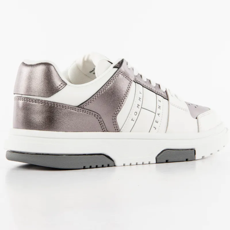 PARTNER: CREATION ref EN0EN02591-TRH