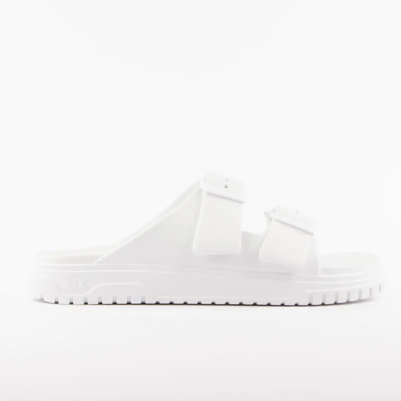 PARTNER: CREATION ref XUP015XV821-01015