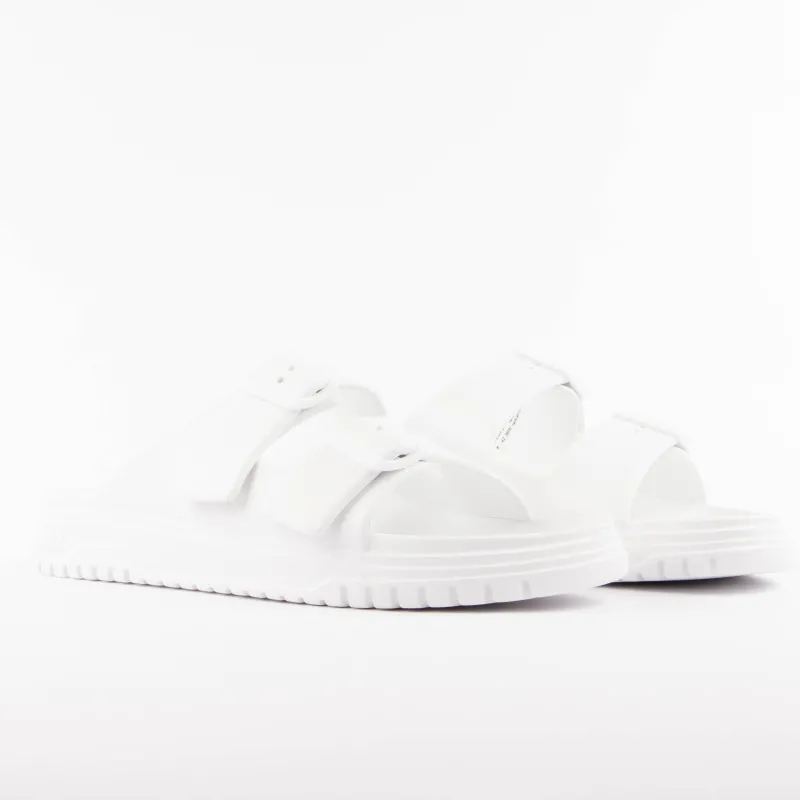 PARTNER: CREATION ref XUP015XV821-01015