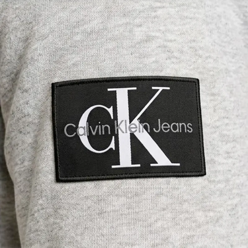 Sweat shirt homme Calvin Klein PARTNER: CREATION ref J30J323485-P01 Gris - ZE... Sweat shirt homme Calvin Klein PARTNER: CREATION ref J30J323485-P01 Gris - ZE...