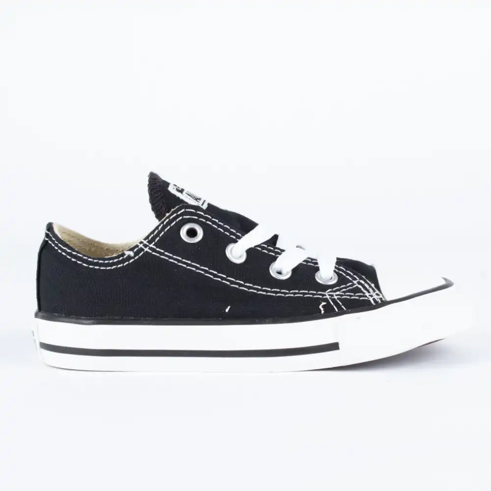 chuck taylor Converse - 2 chuck taylor Converse - 2