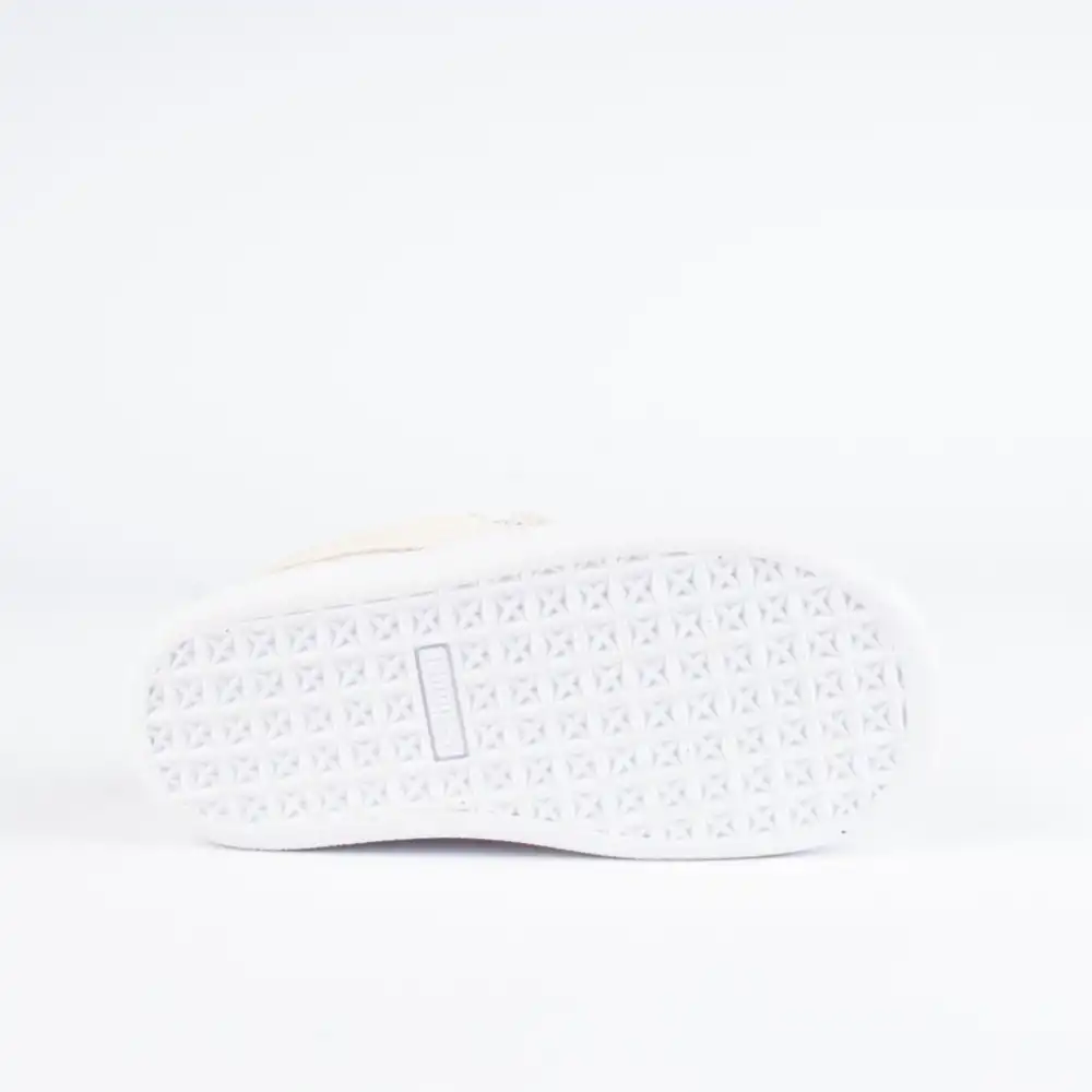 suède winter monster