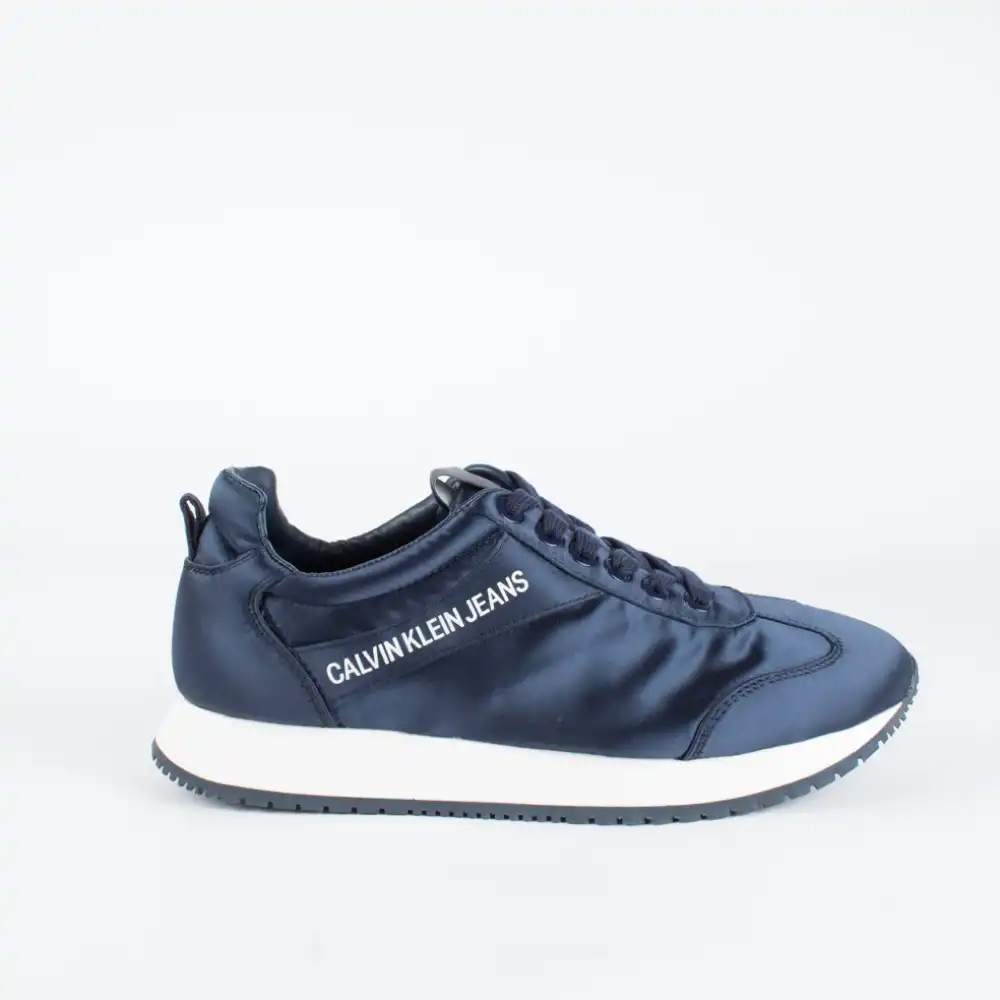 Produits victimes de leur succès Calvin Klein Jill Satin Bleu