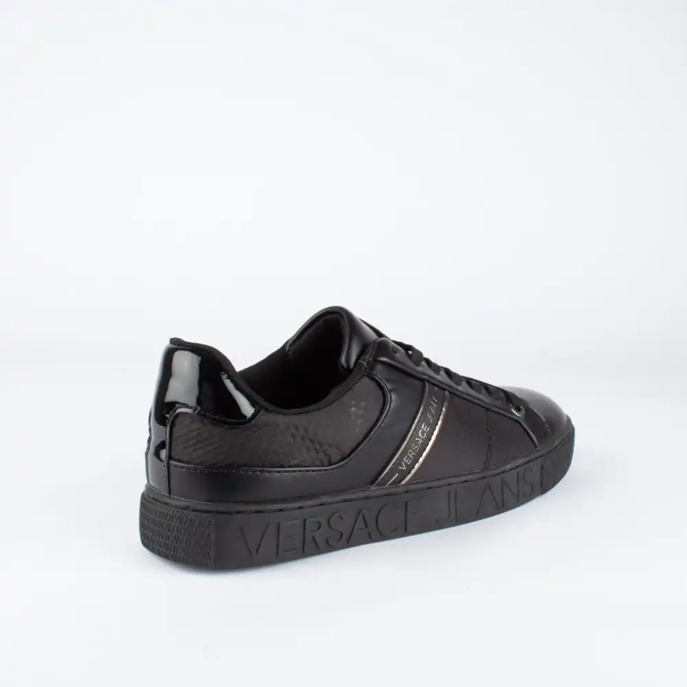 Produits victimes de leur succès Versace Cassetta Noir