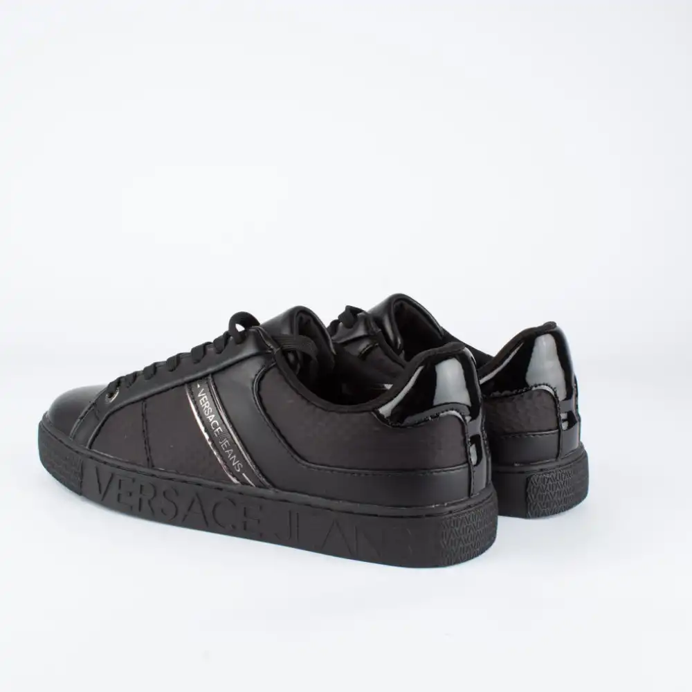 Produits victimes de leur succès Versace Cassetta Noir