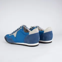 triangle logo Guess - 5