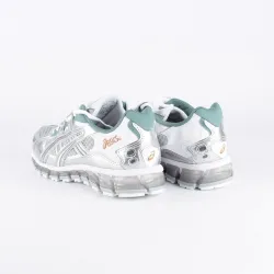 Produits victimes de leur succès Asics gel kayano 5 360 Argent