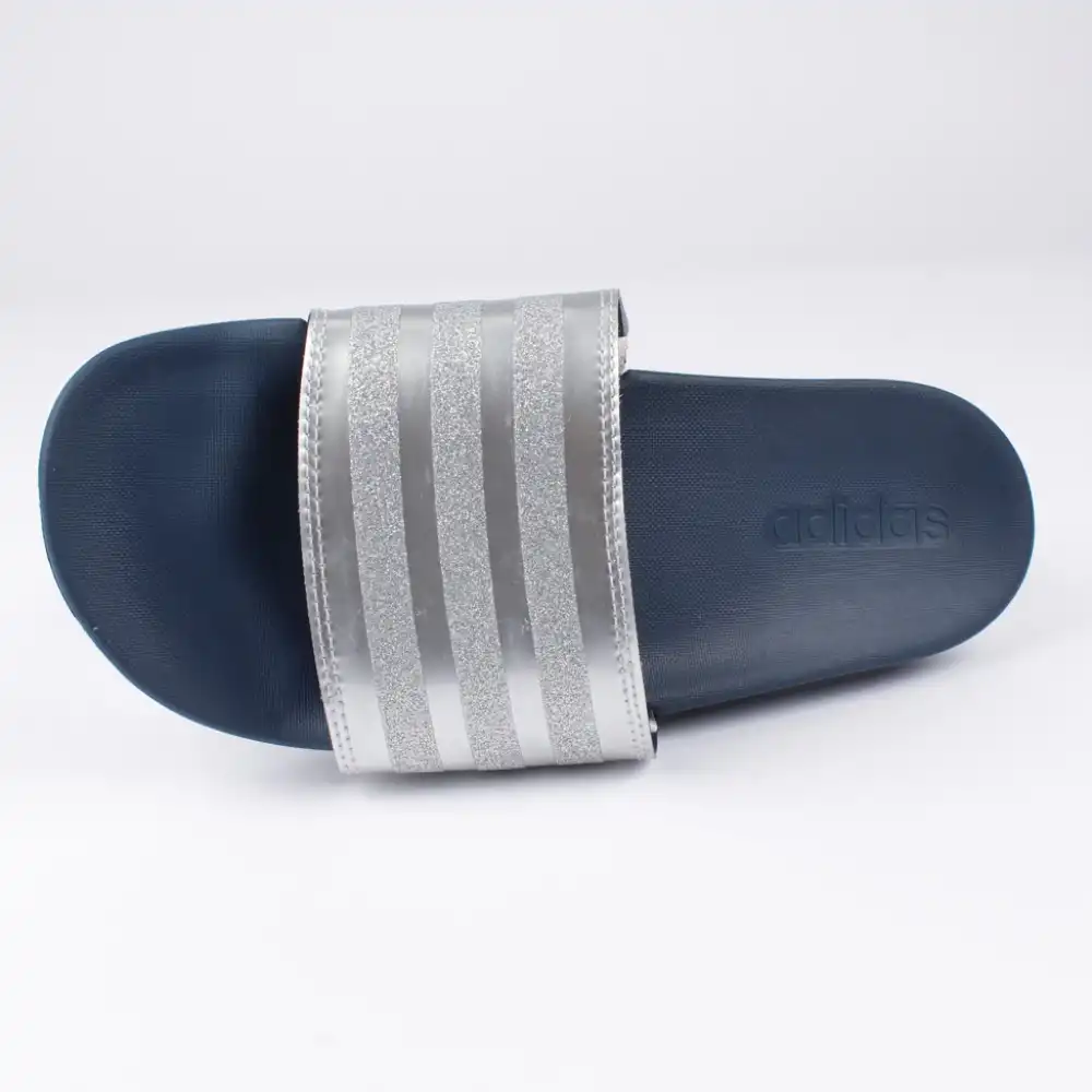 Produits victimes de leur succès Adidas Adilette Confort Bleu Produits victimes de leur succès Adidas Adilette Confort Bleu